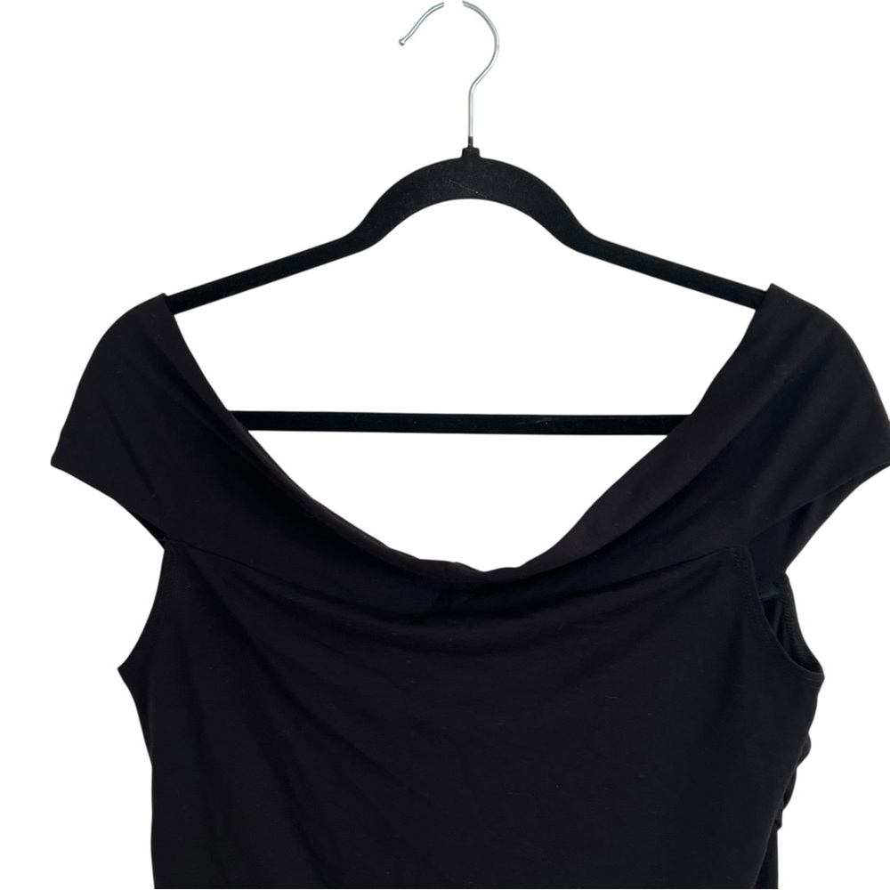 Reformation Black Emerald Knit Top with Floral Applique NWT Large - Picture 6 of 11